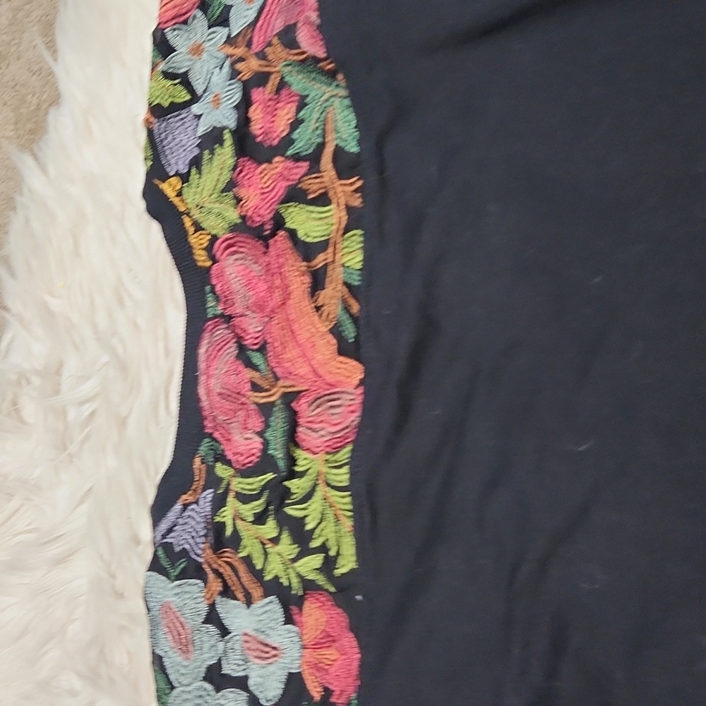 EUC Anthropologie Tiny Petites Embroidered Pheonix Shirt- XSP - Picture 12 of 12
